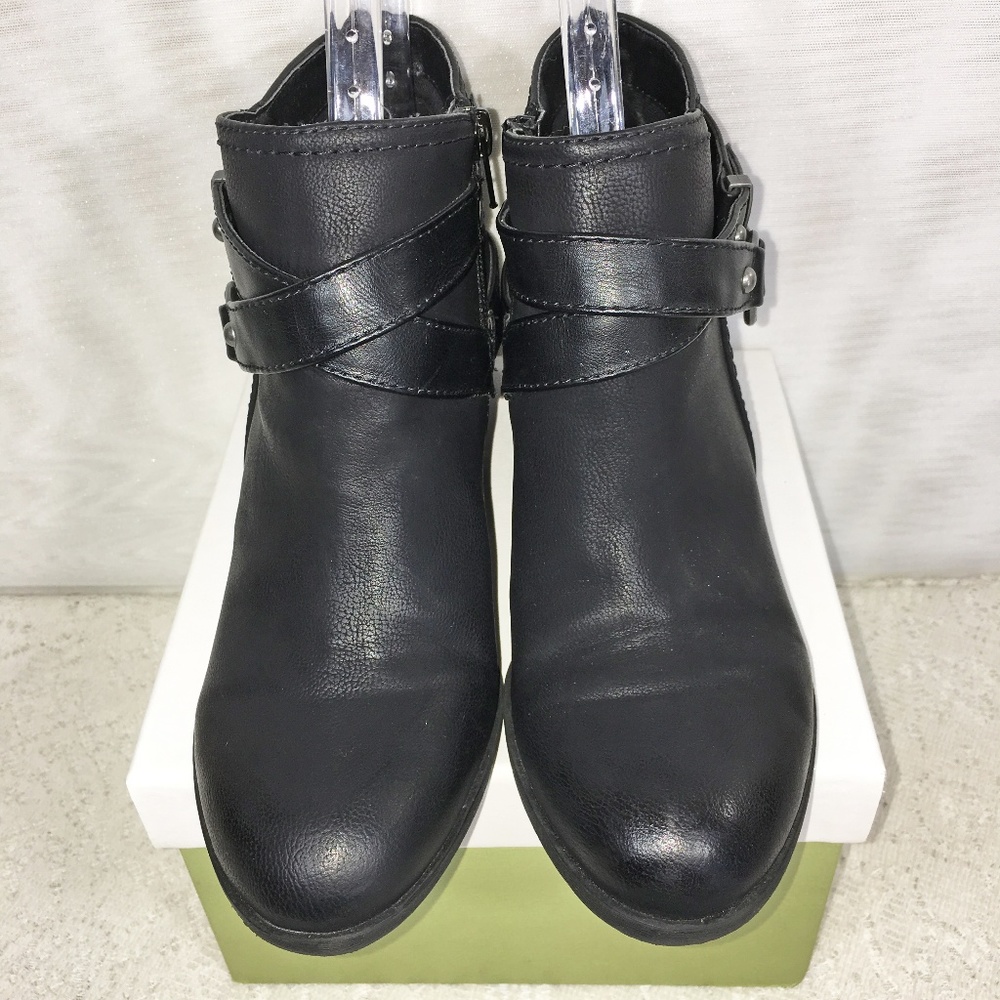 Indigo Road Black Rogue Biker Ankle Bootie - Picture 2 of 5